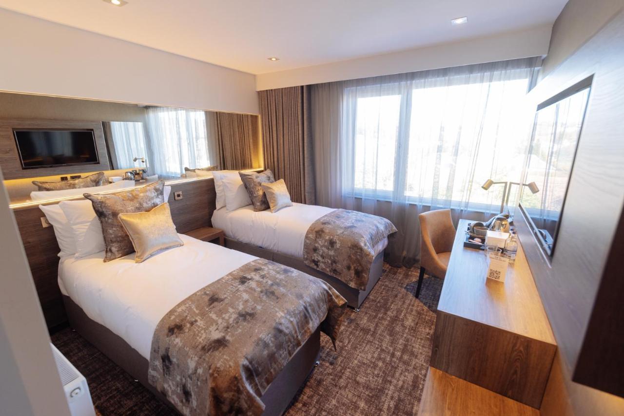 The Redhurst Hotel Glasgow ギフノック エクステリア 写真