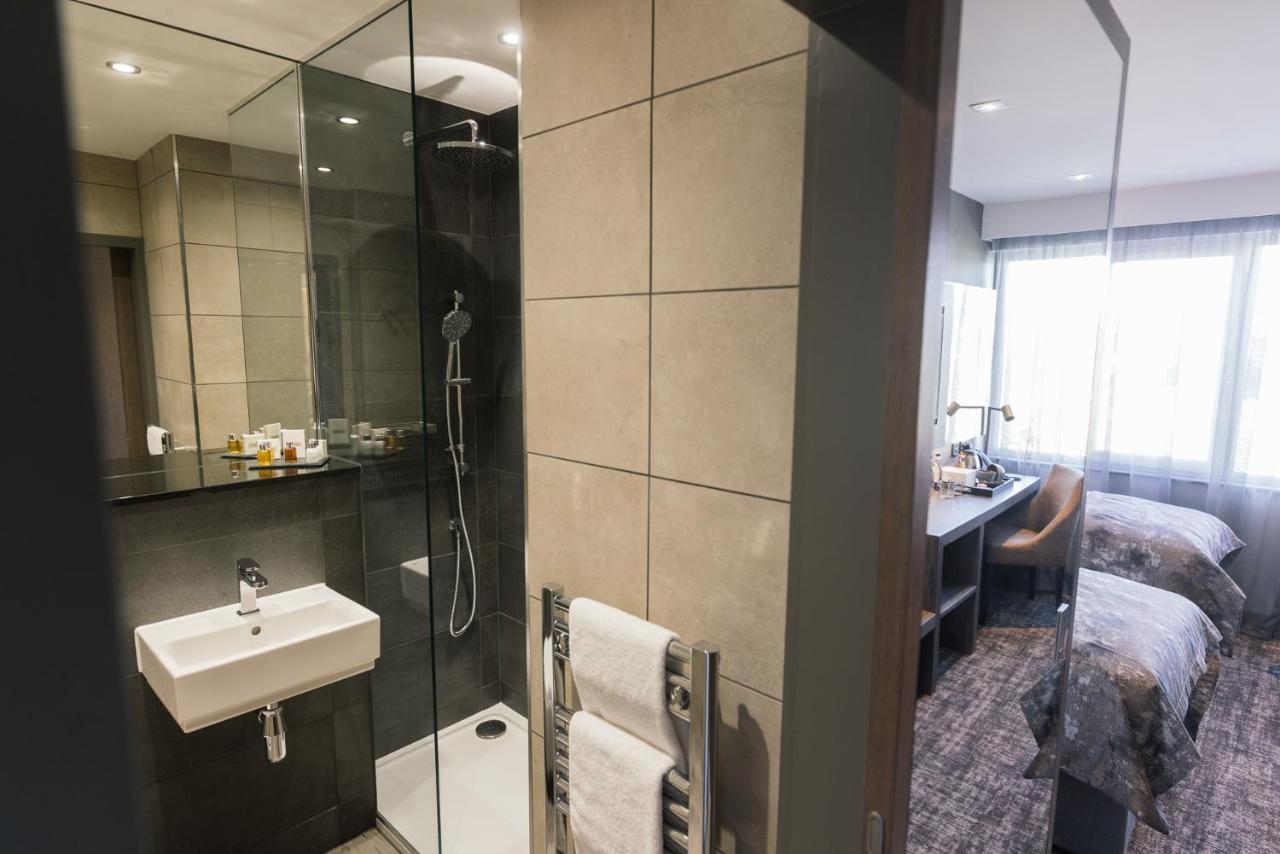 The Redhurst Hotel Glasgow ギフノック エクステリア 写真