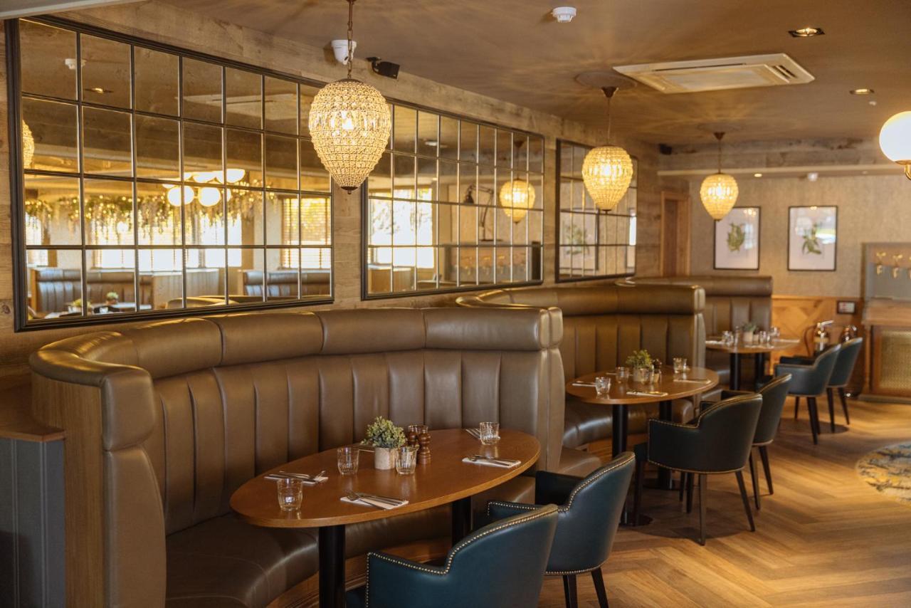 The Redhurst Hotel Glasgow ギフノック エクステリア 写真