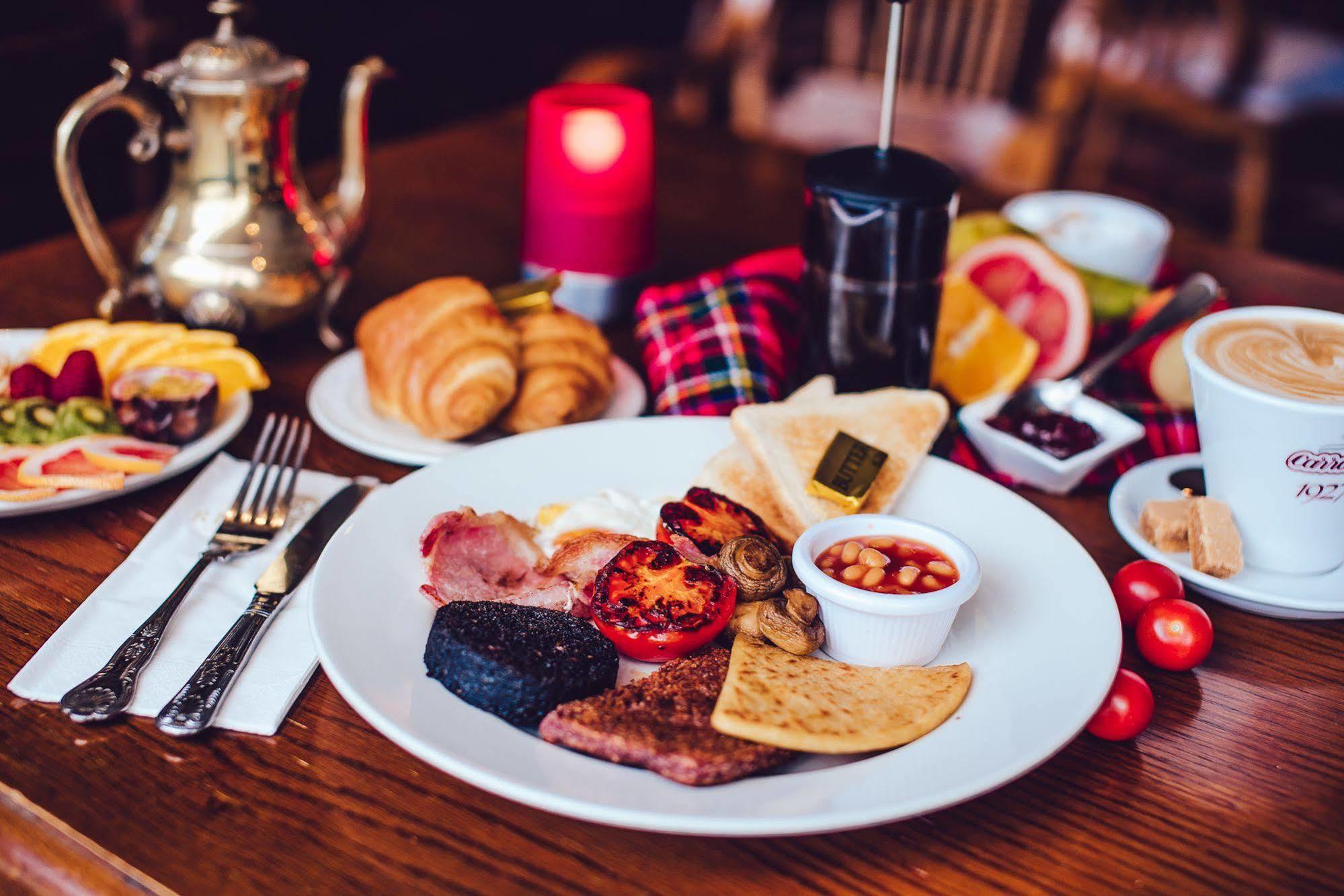 The Redhurst Hotel Glasgow ギフノック エクステリア 写真